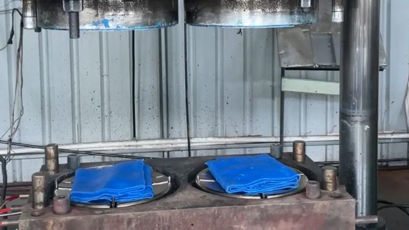 橡胶模具品牌对比：揭秘品质与技术的较量